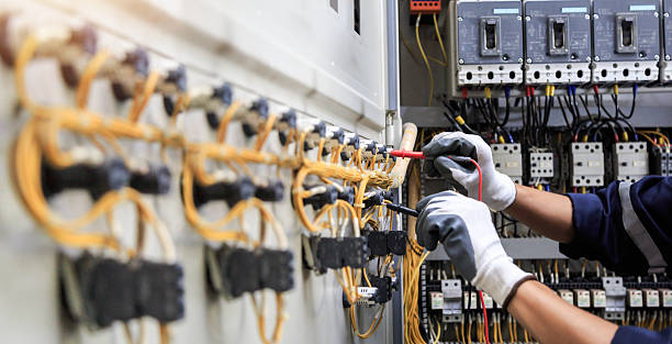 Professional Electrician technician working in Renova, MS